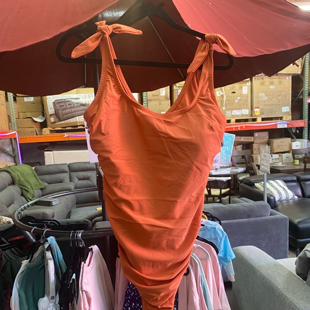 Plus size swim suit new with tags